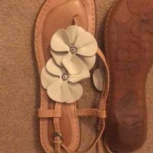 BORN sandals with cute flowers. Barely worn!